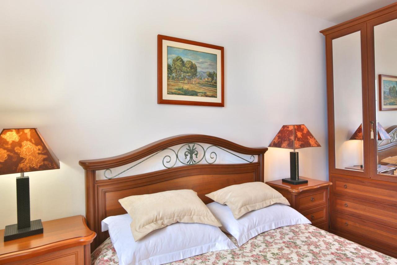 Royal * Sveti Stefan